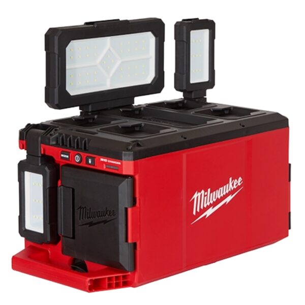 Lámpara cargador Milwaukee PACKOUT M18 3000 lúmenes Perú